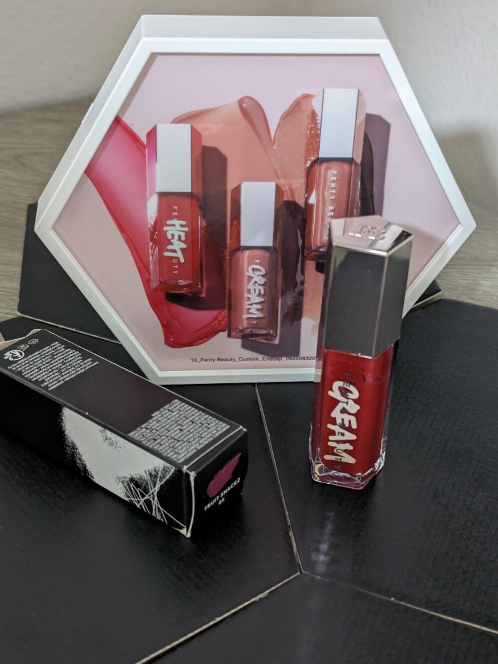 NIB Fenty Beauty Gloss Bomb Cream Color Drip - Fruit Snackz